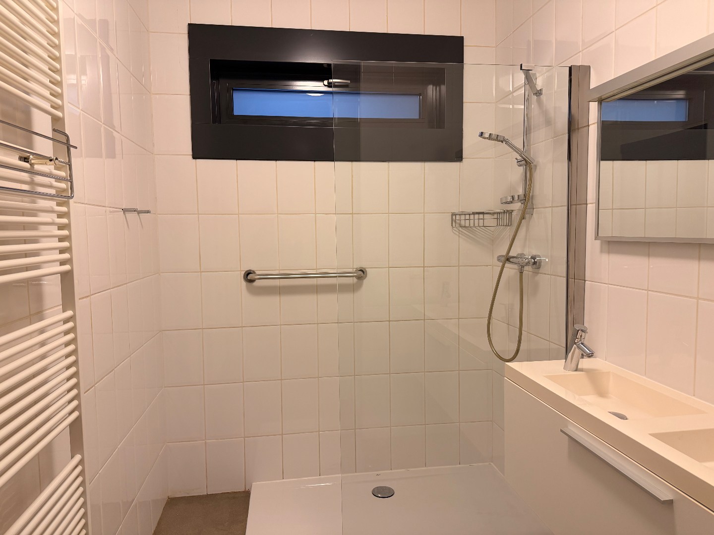 Verzorgd gelijkvloers appartement met tuin 