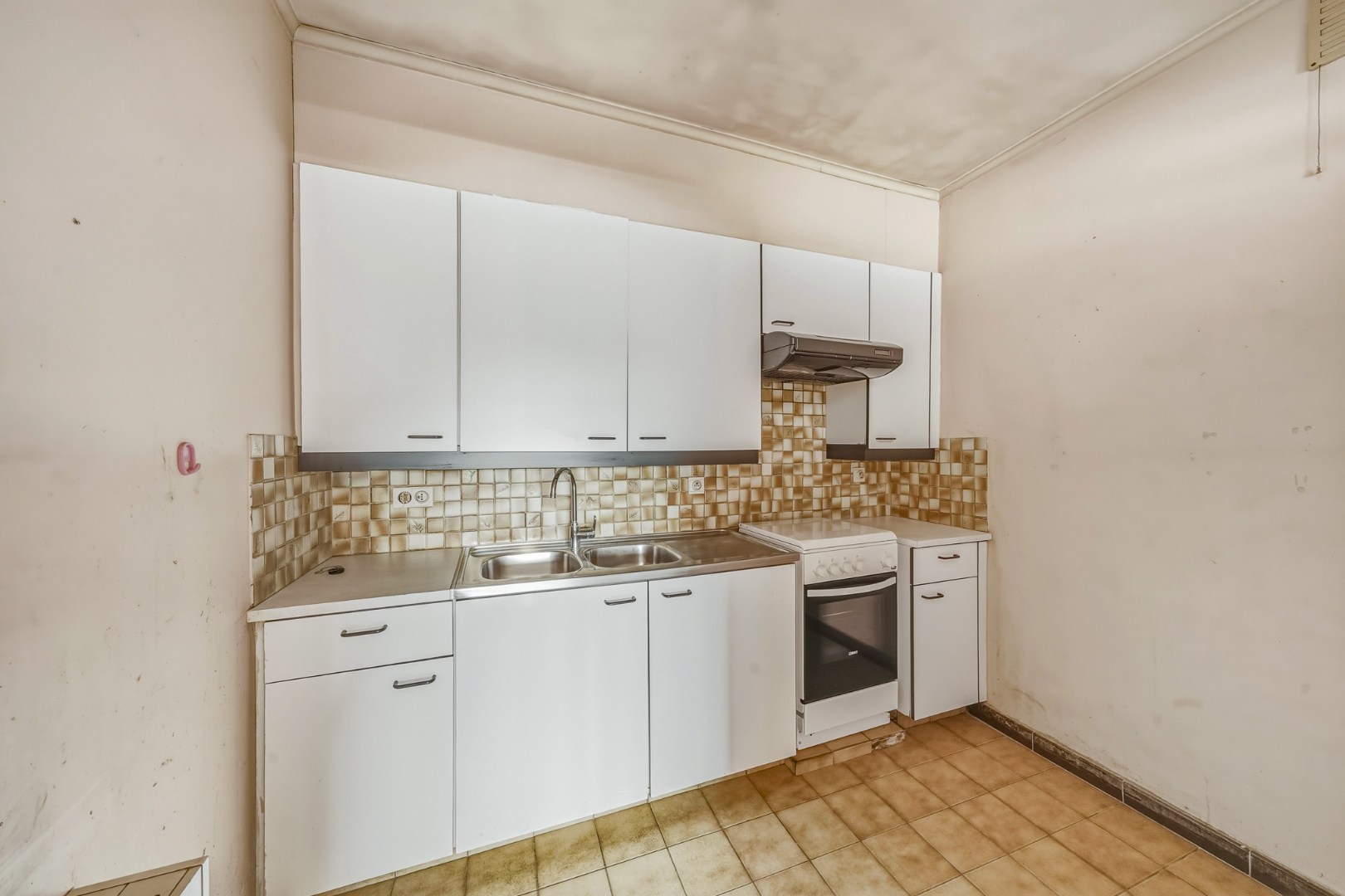Interessant opbrengsteigendom met 3 appartementen in Oudenburg 