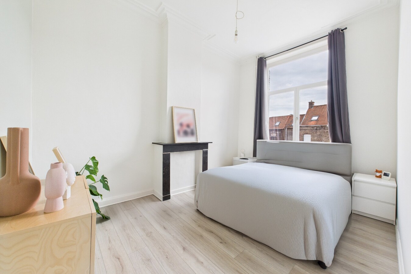 Charmant en volledig gerenoveerd herenhuis met stadstuin nabij het centrum ! 