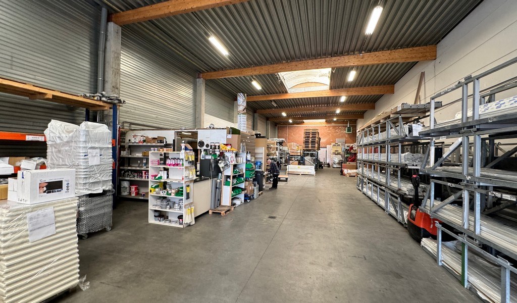 Magazijnen en kantoren te huur in Kontich