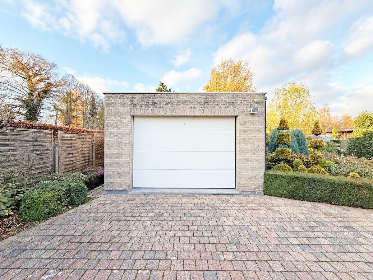 Prachtige laagbouwwoning op 10 are nabij centrum Zottegem 
