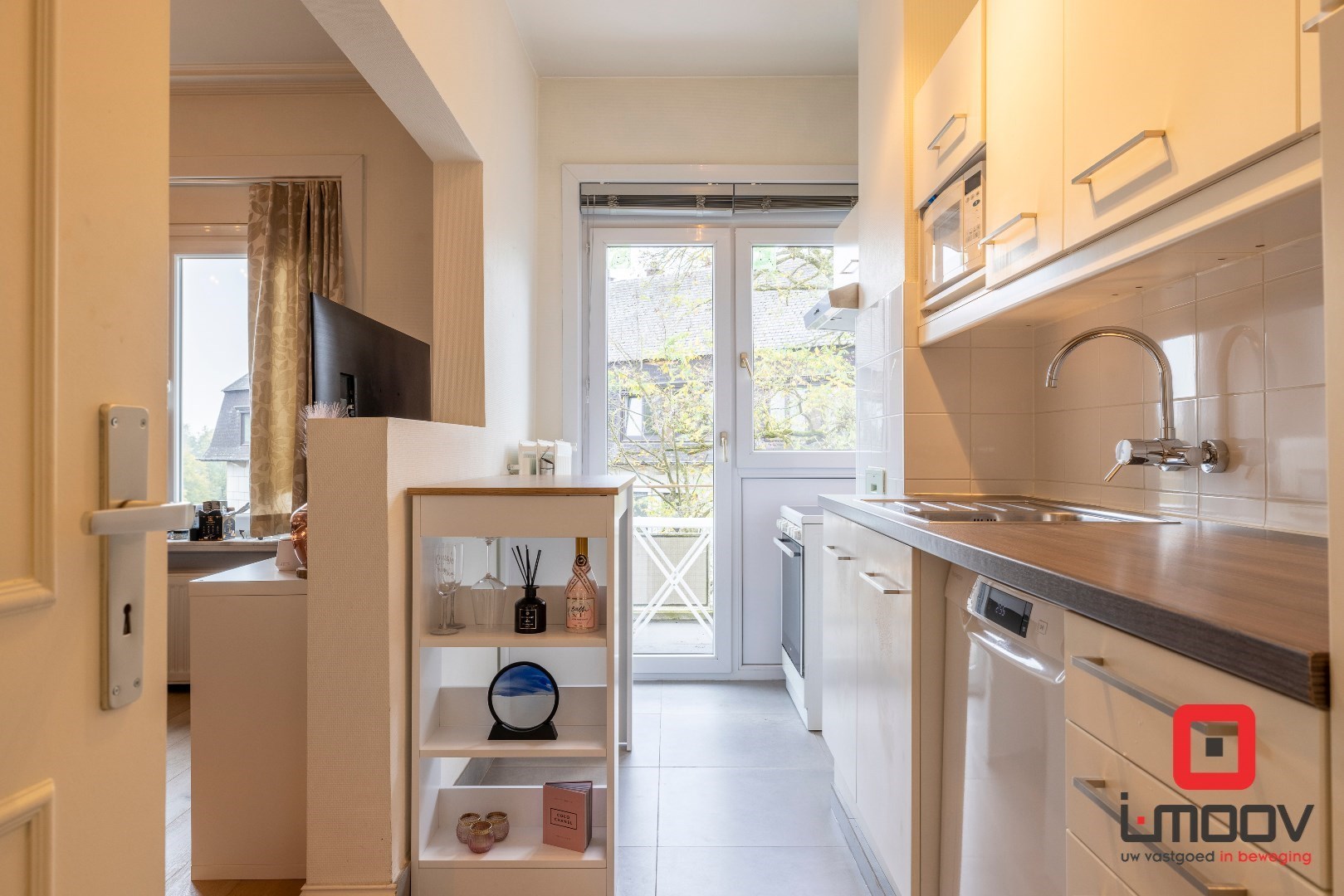 Stijlvol en rustig wonen in een groene oase – jouw Instapklare thuis wacht! 