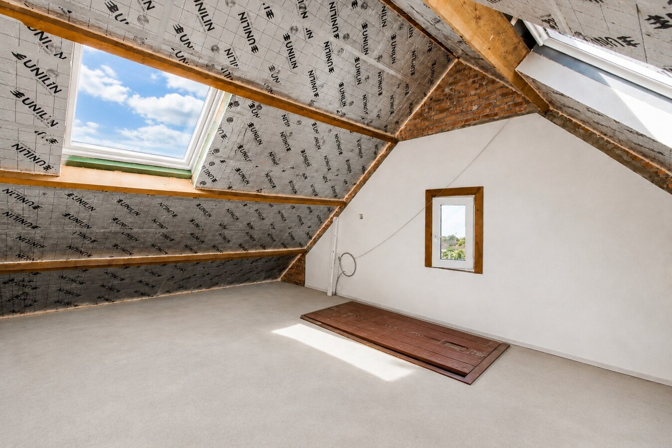 Te koop: Rustig gelegen halfopen bebouwing op uitzonderlijk perceel van 883 m² in Sint-Niklaas 