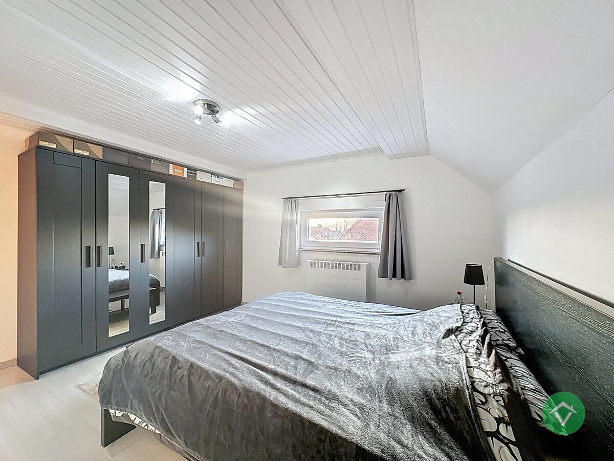 Woning met 2 slaapkamers en garage te Koekelare 