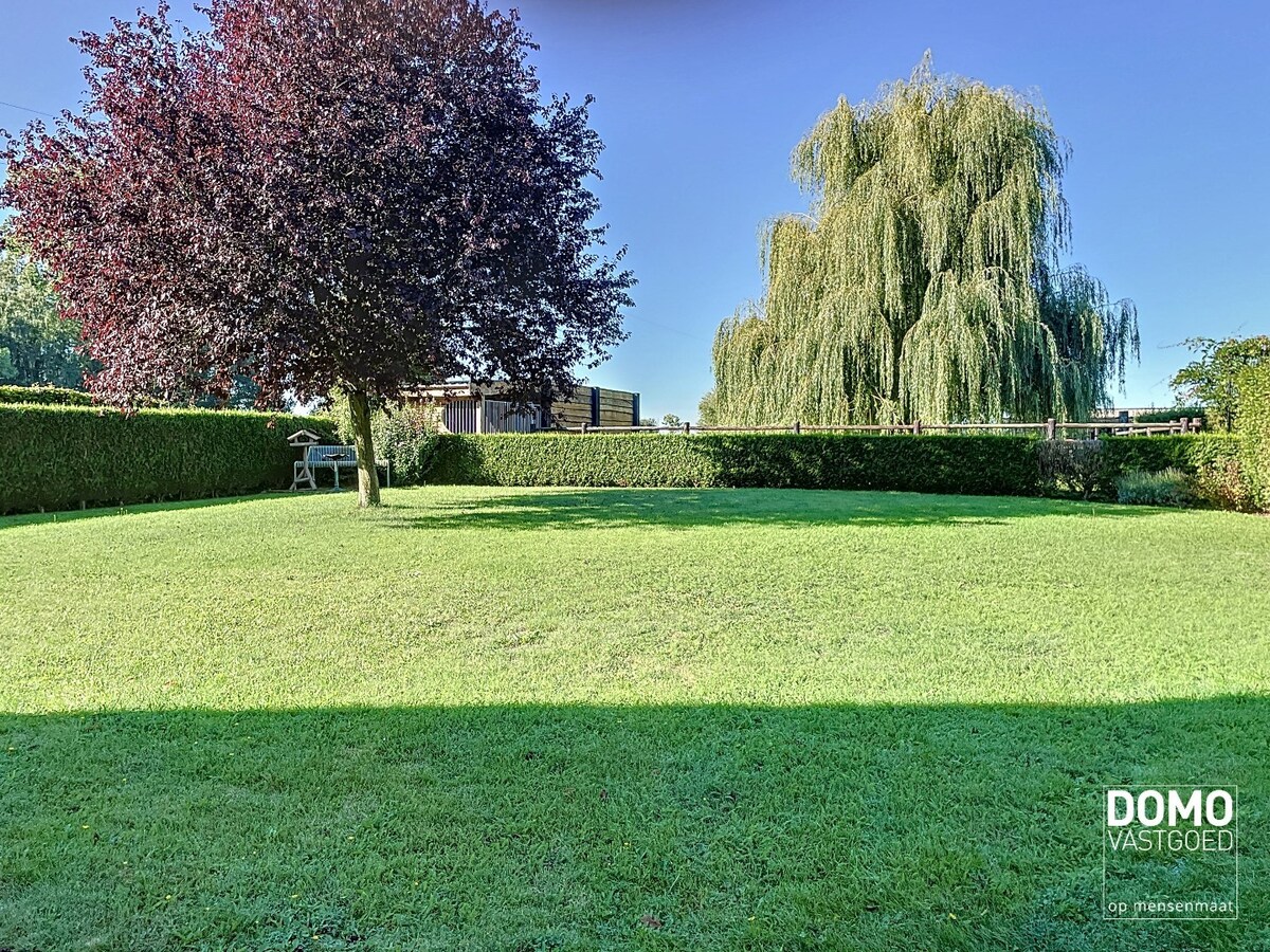 Mooi Duplex Appartement met gemeenschappelijke tuin te Schulen 