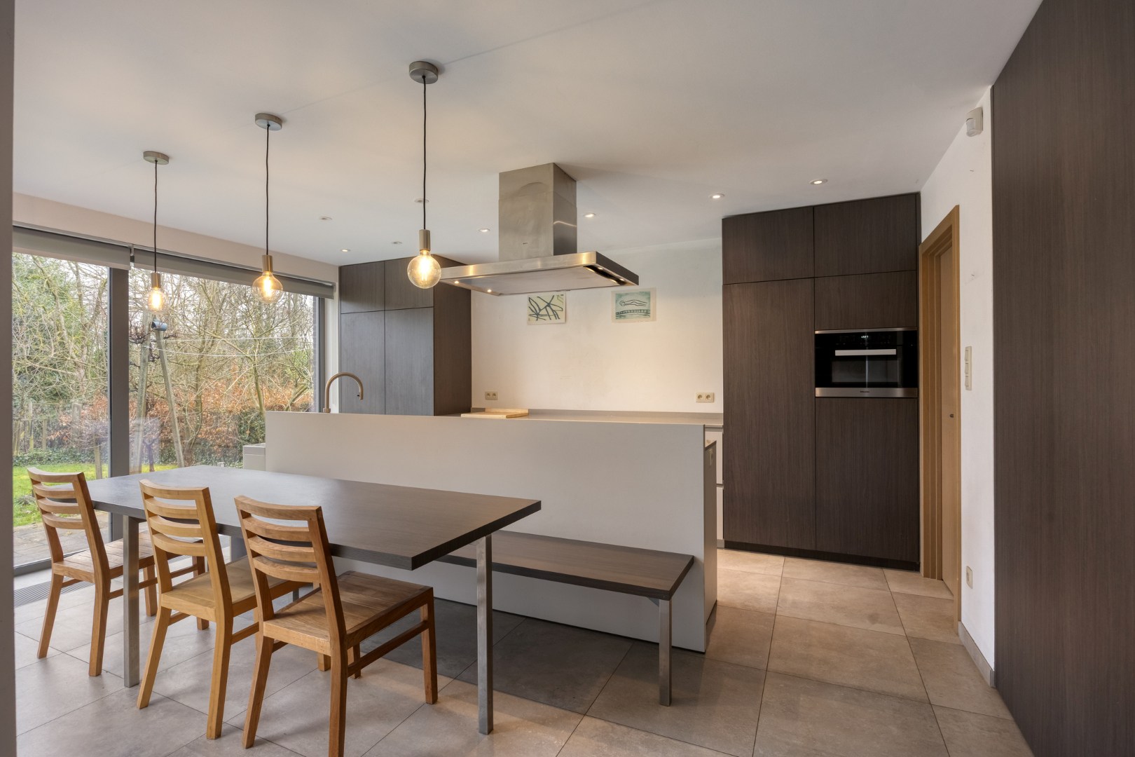 Ruime gerenoveerde villa met 5 slaapkamers en 2 badkamers, tuin en garage in Kessel-Lo, EPC-waarde 285 kWh/m² 