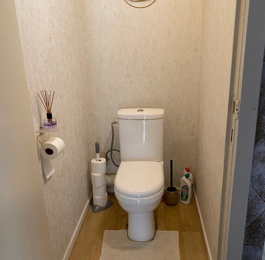 Ruim en lichtrijk appartement. 