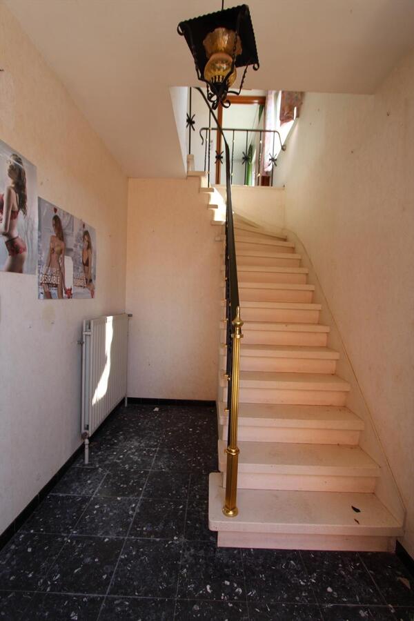 Woning met 3 slaapkamers en garage te Koekelare 