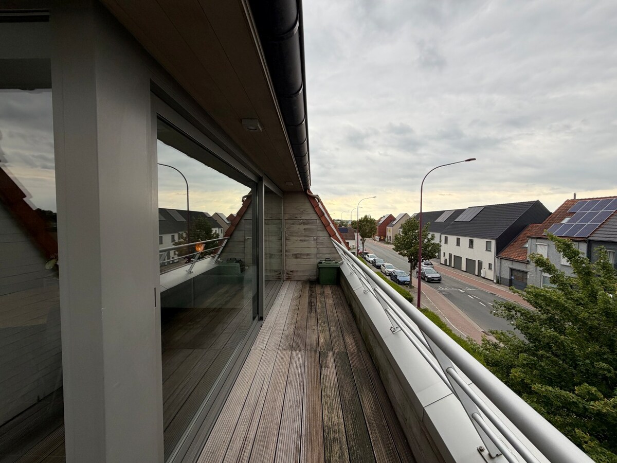 Luxueus dakappartement te Asper. 