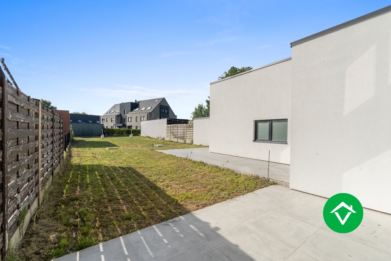 Volledig gerenoveerde gezinswoning met karakter in hartje Bredene-Dorp 