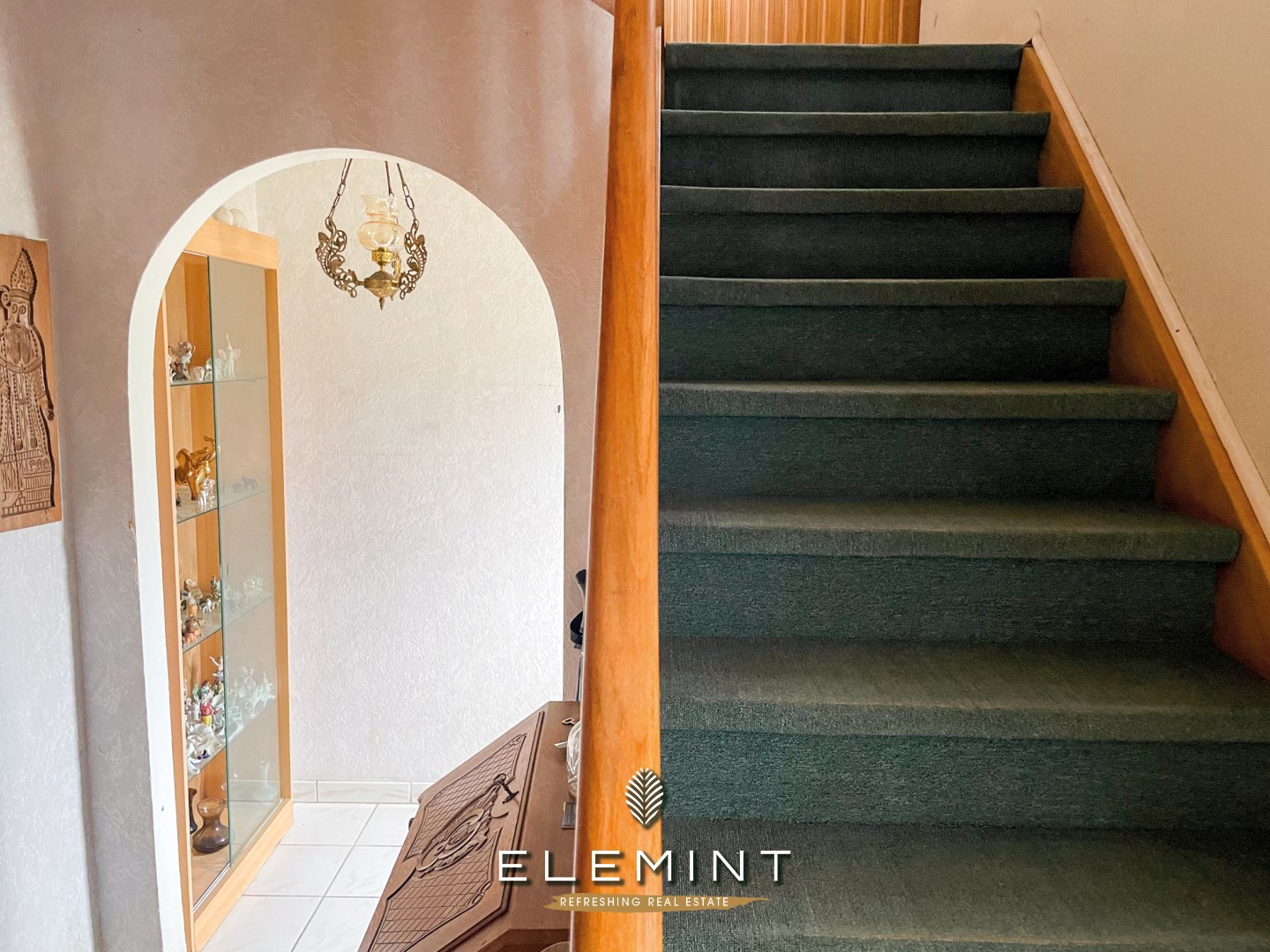 Halfopen woning in leuke groene wijk te Sint-Amandsberg 