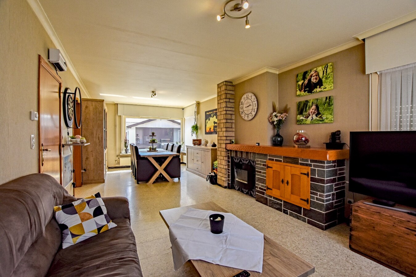 Ruime gezinswoning met 3 slaapkamers en garage te Langemark 