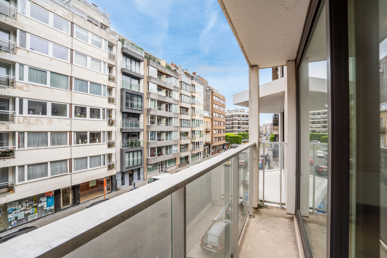 RECENT 2 SLAAPKAMER APP. MET TERRAS IN CENTRUM OOSTENDE 