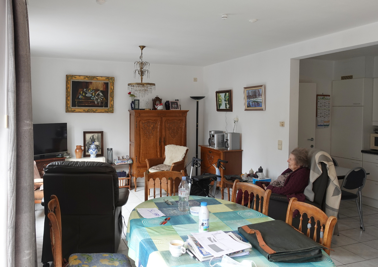 Lichtrijk appartement in het hart van Gistel 