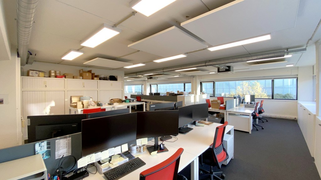 Recente kantoren en magazijnen te huur in Westpoort Zwijndrecht