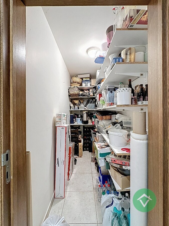 Ruime gezinswoning met dubbele garage in Koekelare 