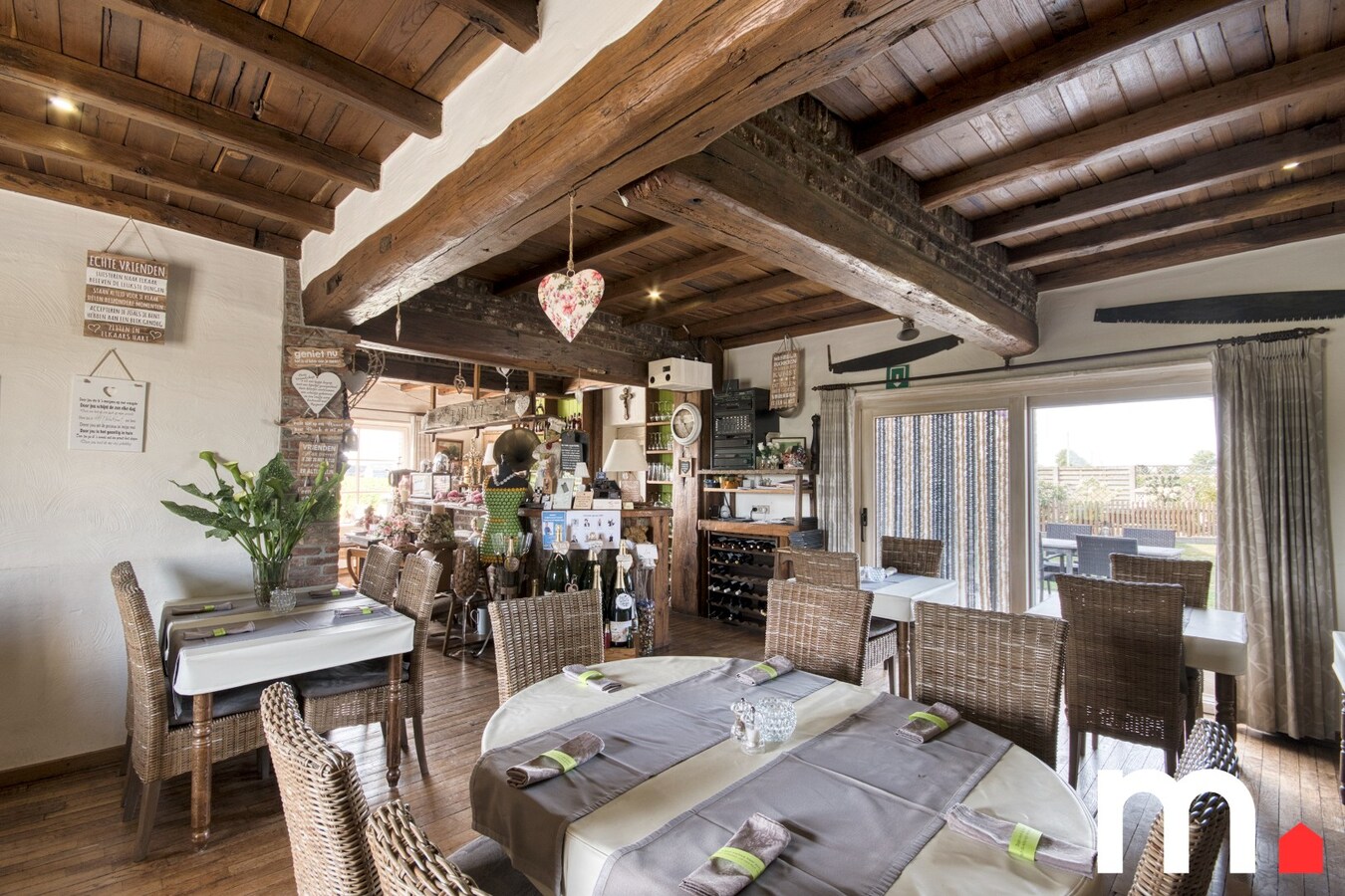 Authentiek commercieel pand met woonst in Gottem te koop ! 