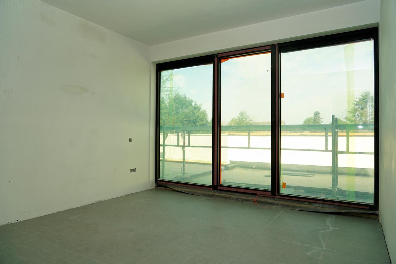 TE HUUR: Nieuwbouwproject: 5 app. boven apotheek “Bellen” 