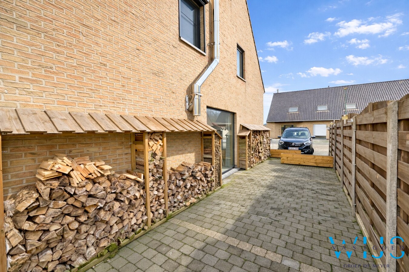 Instapklare halfopen bebouwing op rustige ligging in Doornzele/Evergem 