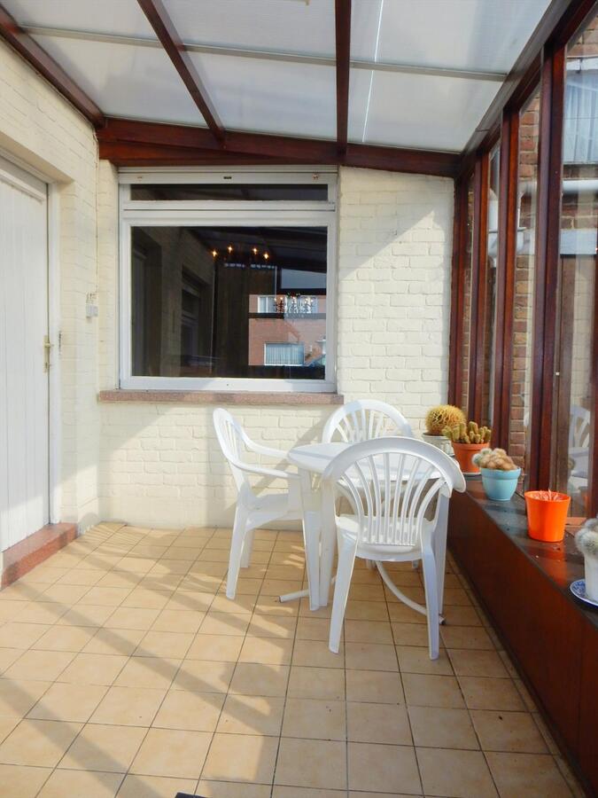 Op te frissen woning te Ichtegem 