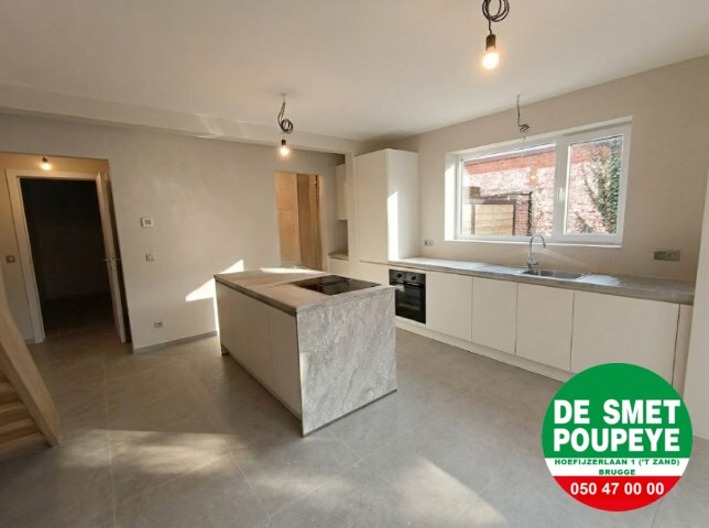 prachtig gerenoveerd duplex appartement 