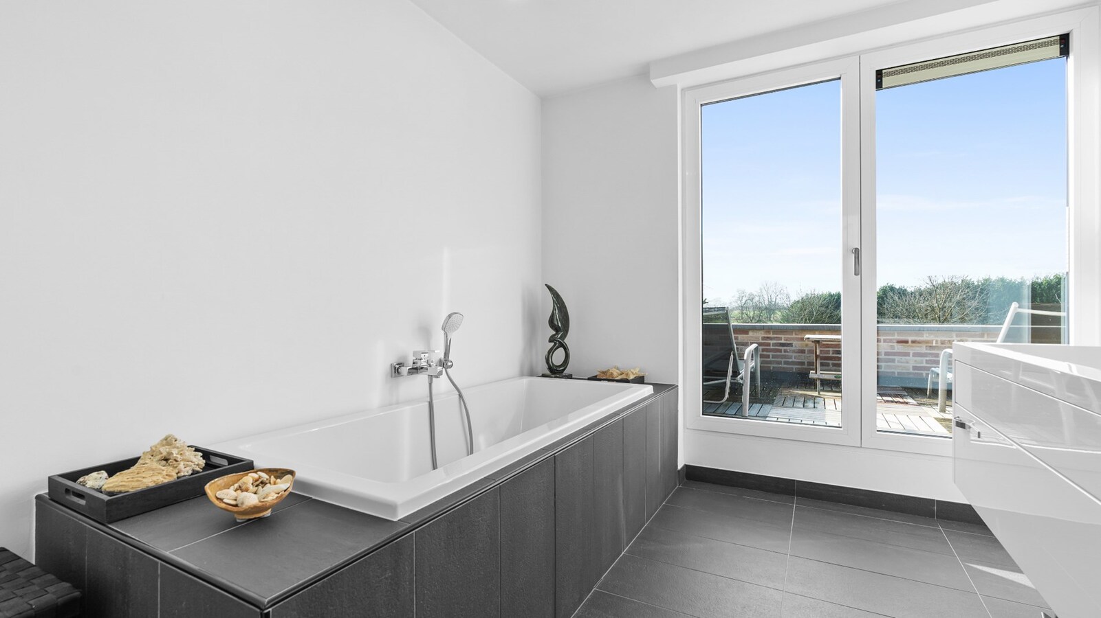 Perfect onderhouden, energiezuinig landhuis met unieke ligging 