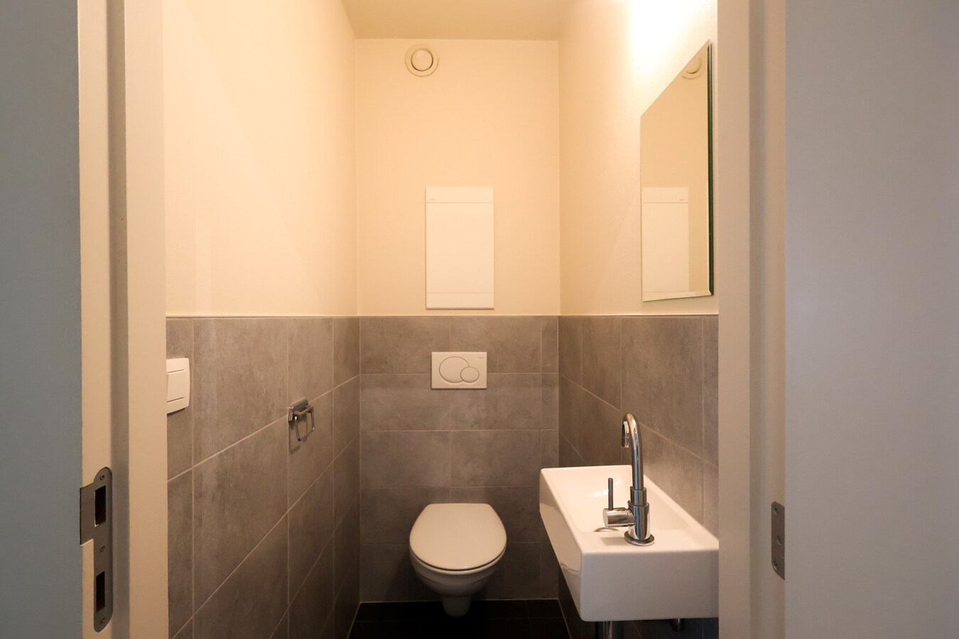 Modern appartement met hedendaagse afwerking nabij het strand Oostduinkerke 