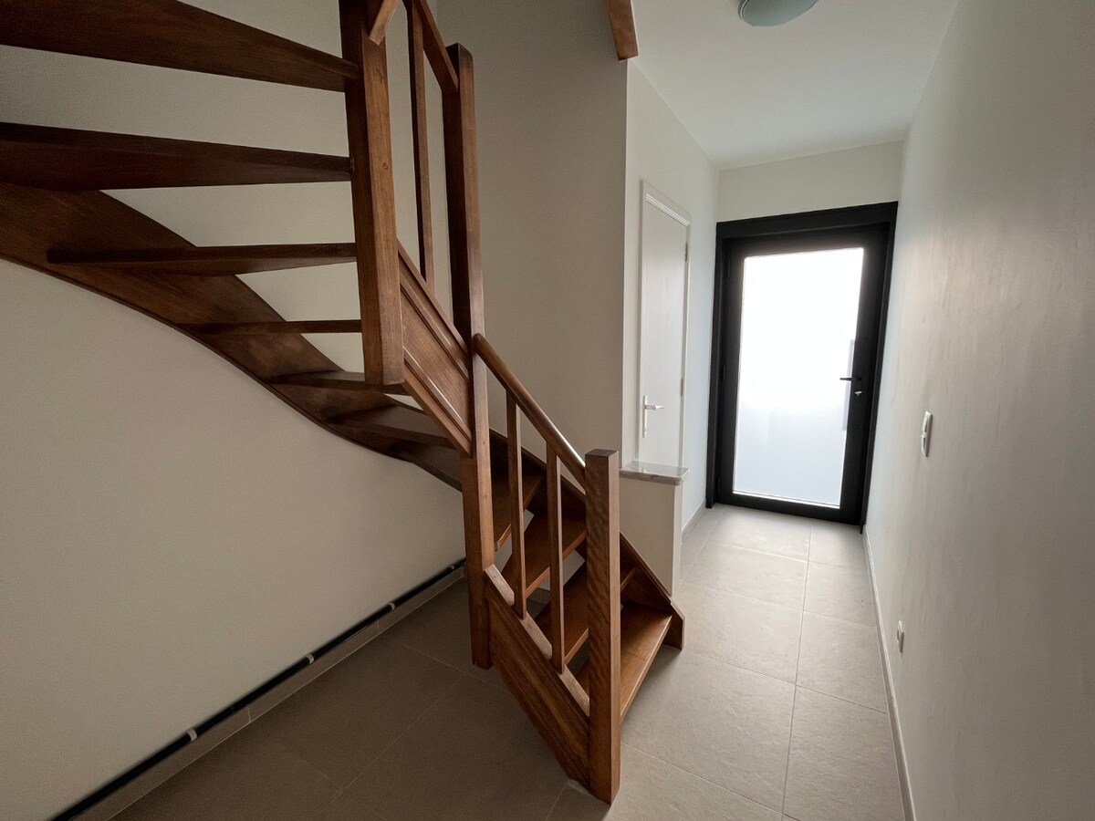 Gerenoveerde Half Open bebouwing 