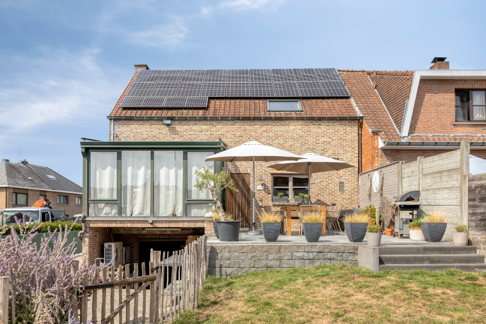 Energiezuinige gezinswoning met 4 slpk en ruime tuin te Lembeek 