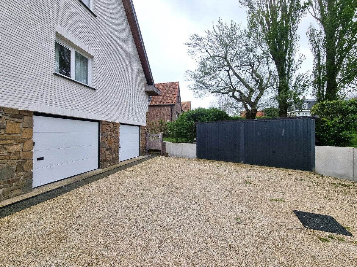 Garage te Zeebrugge-strand 