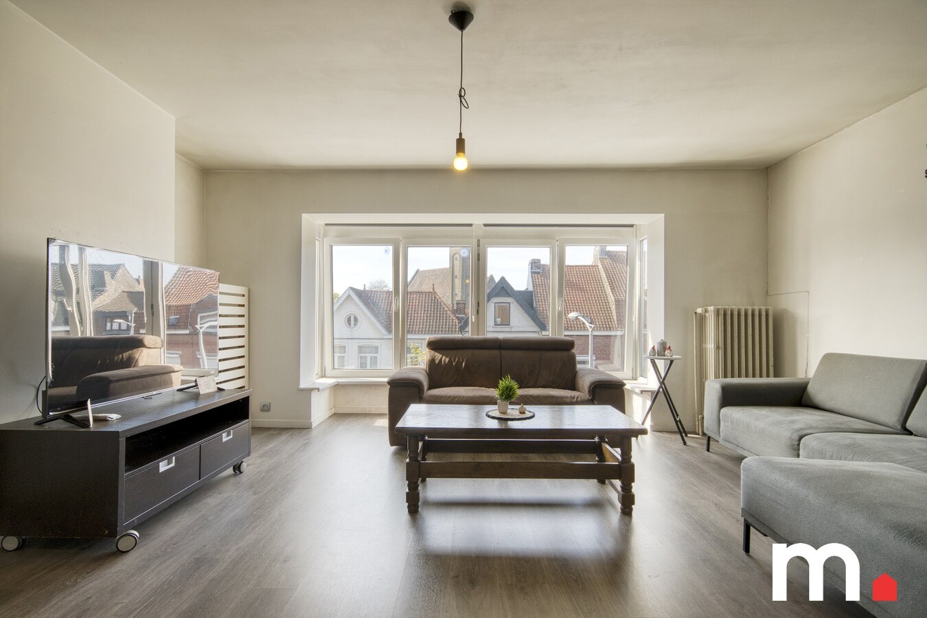 TOPPER !! Prachtig ruim appartement te Kortrijk EPC C ! 