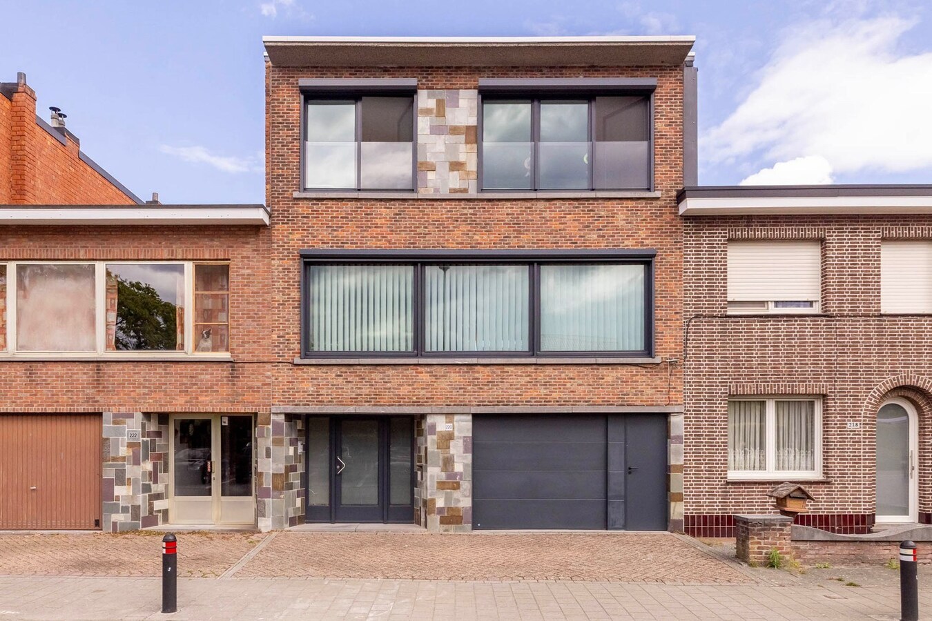 Goed gelegen gezinswoning met tuin en 3 slpks 