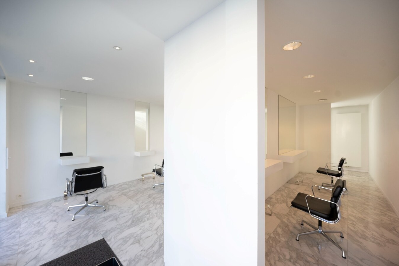 Woning of handelsruimte (combinatie mogelijk) met garage ! 