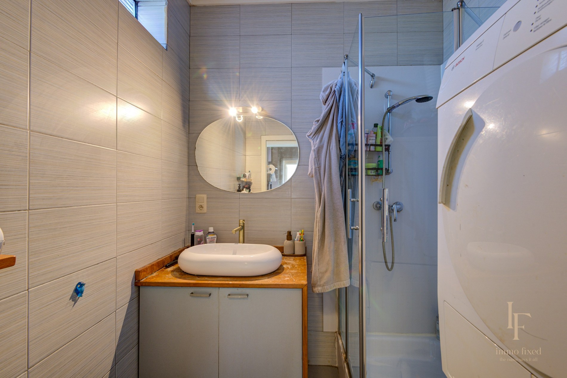 Appartement met twee slaapkamers en gezellig terrasje te Merksem! 