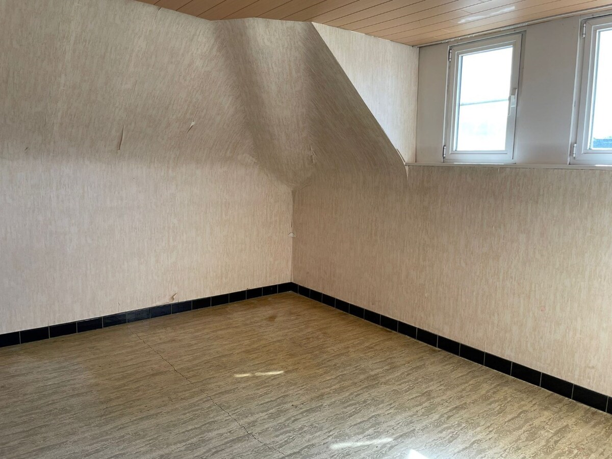 Gunstig gelegen woning te Lummen 