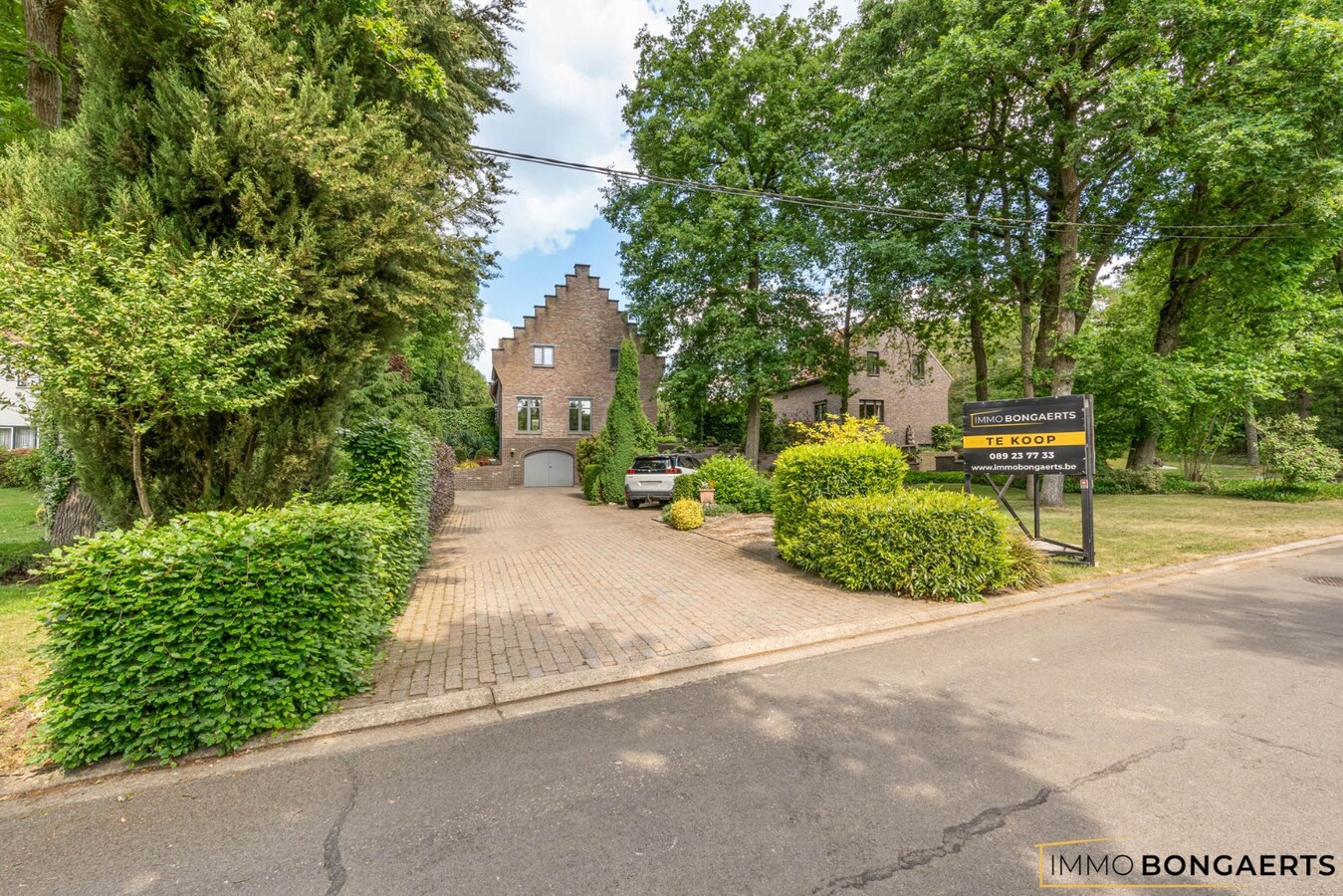 Zeer ruime woning op een leuke locatie te Bret-Gelieren 