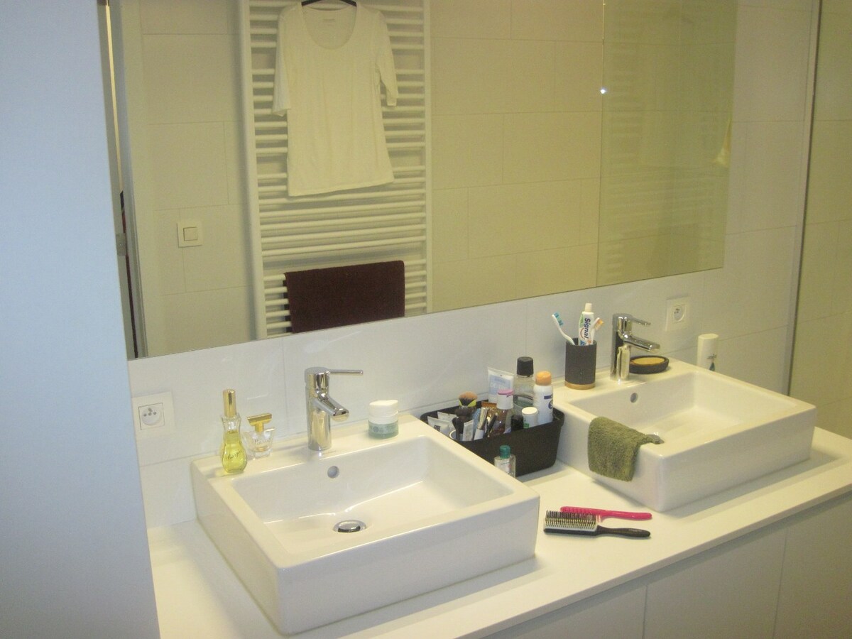 1 slp gelijkvloers appartement met tuin. 