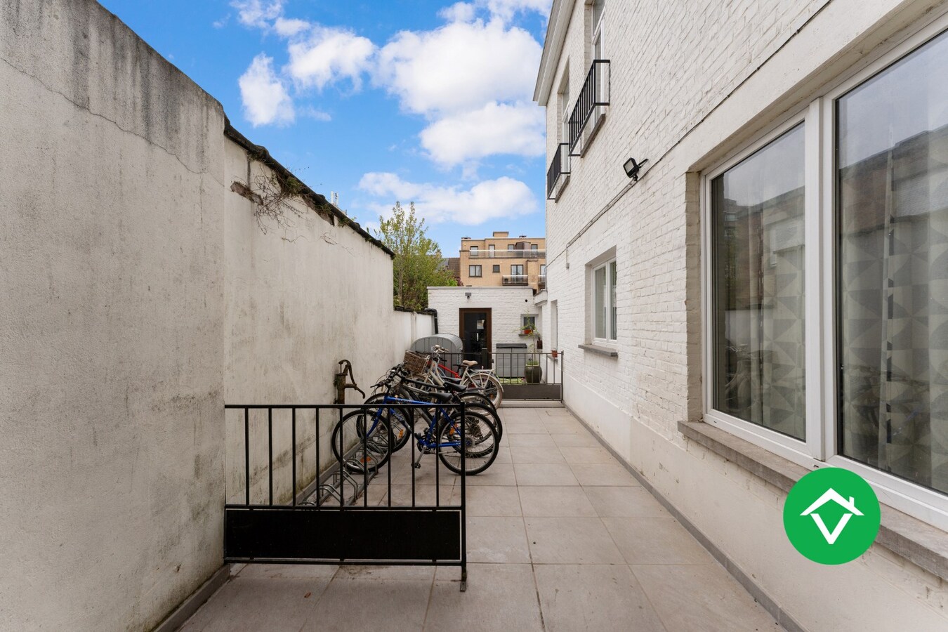 Instapklaar appartement met 3 slaapkamers in de Panne 