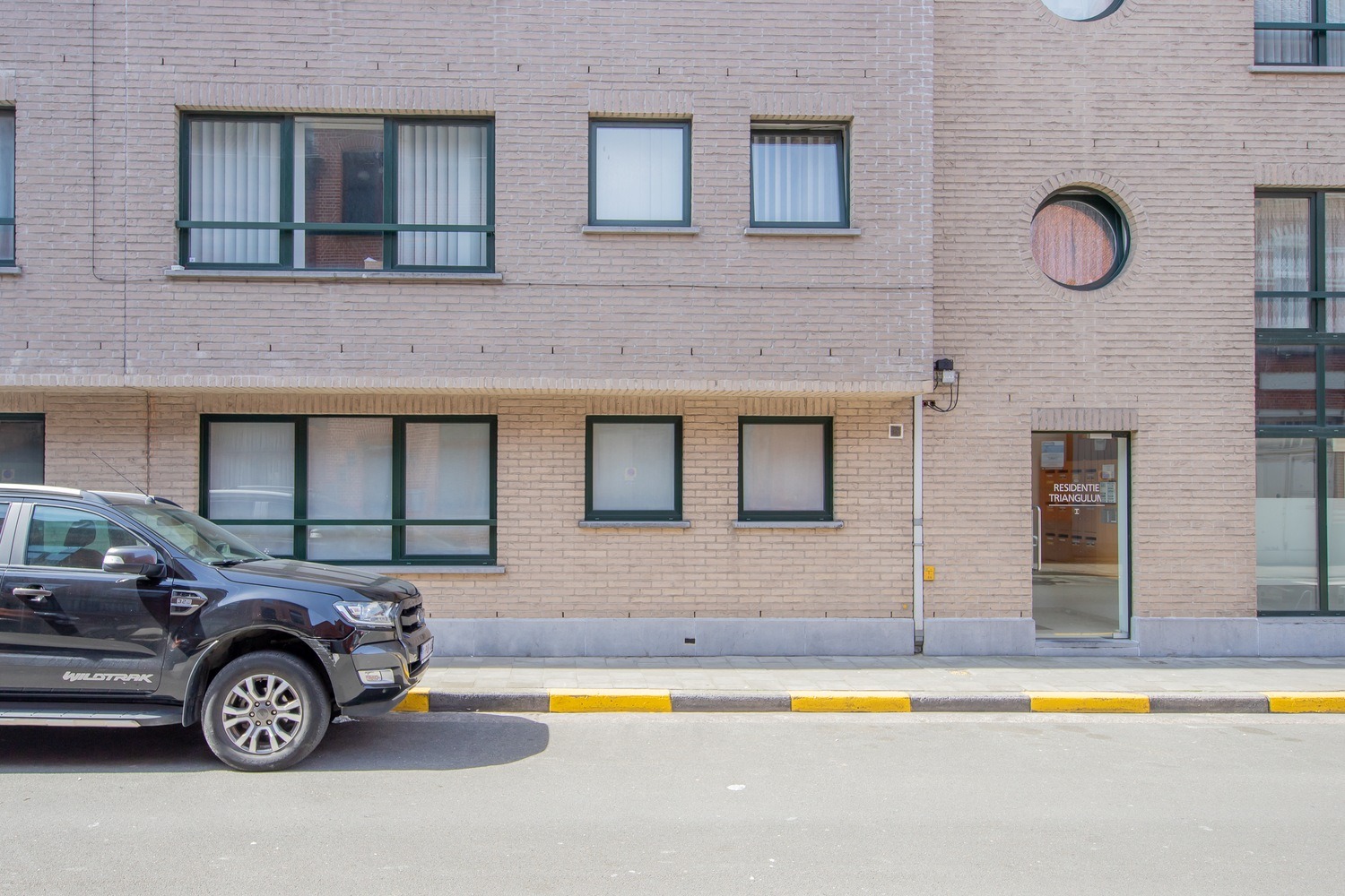 Instapklaar appartement te Sint-Amandsberg 