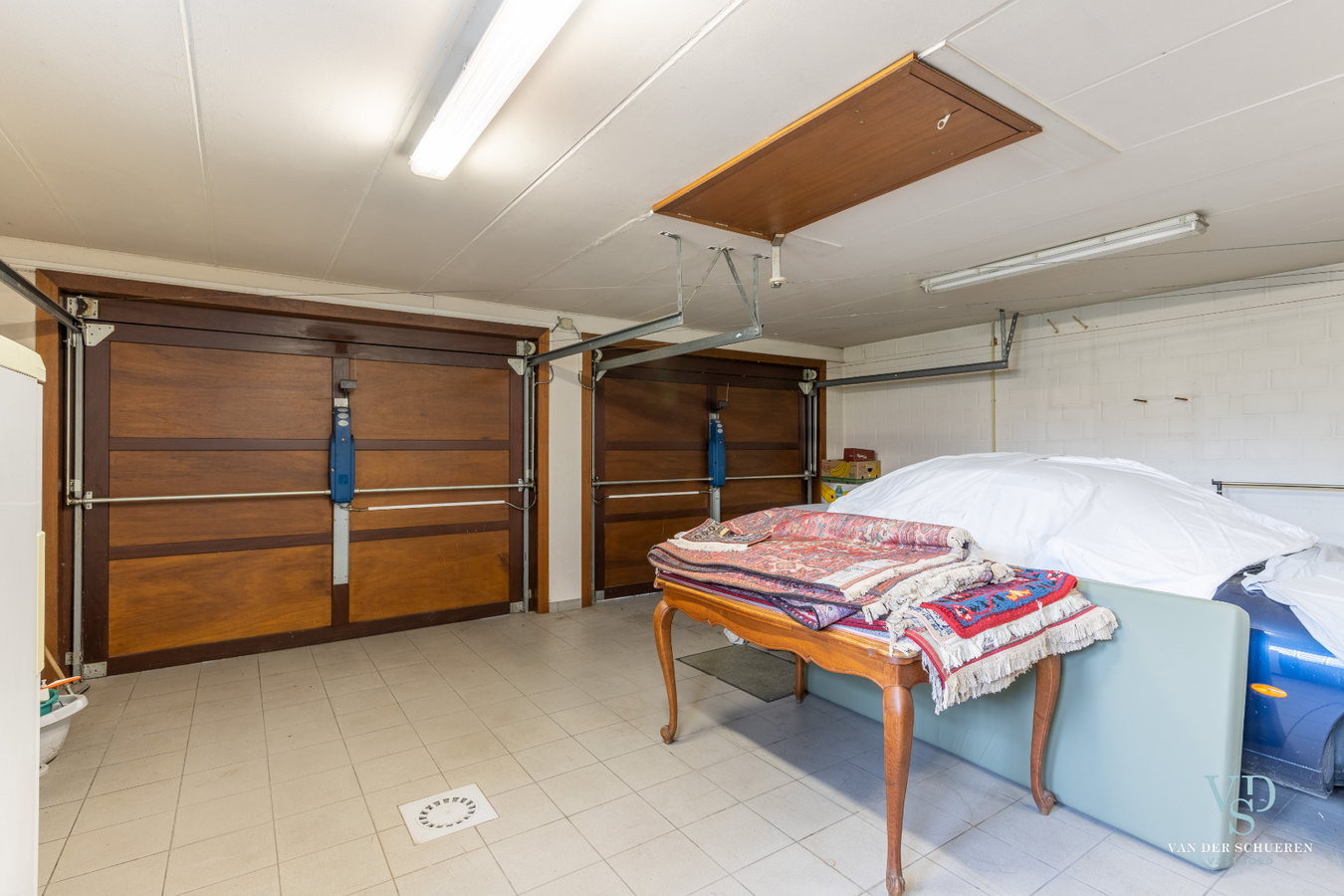 Lichtrijke, stijlvolle villa  (EPC van 254 !). 