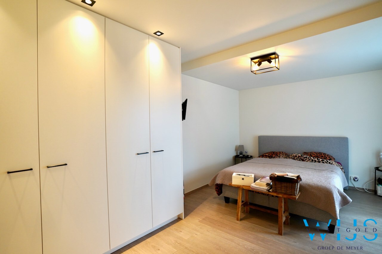 Gelijkvloers appartement te centrum Lovendegem ! 