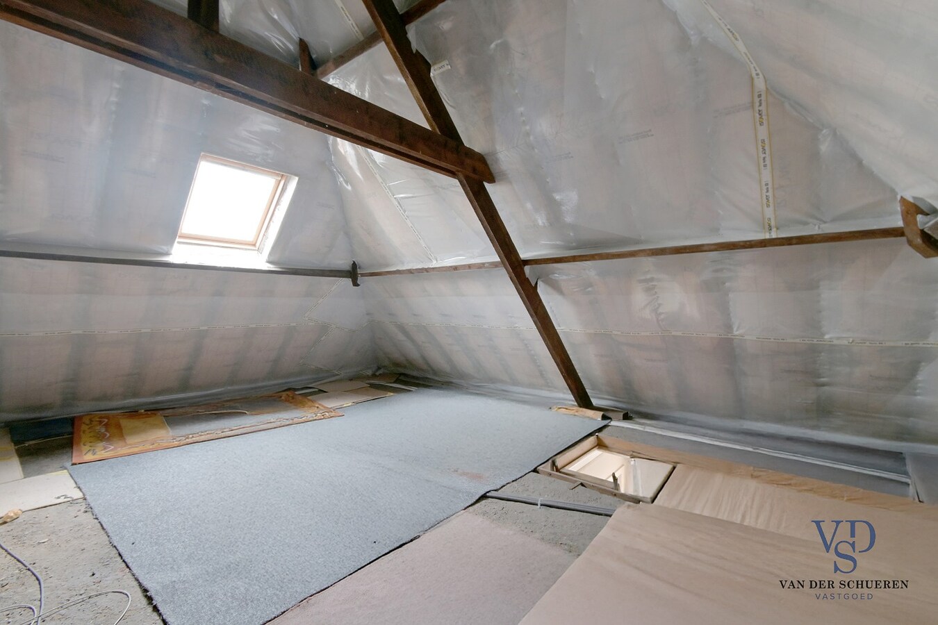 Degelijke Half Open Bebouwing 