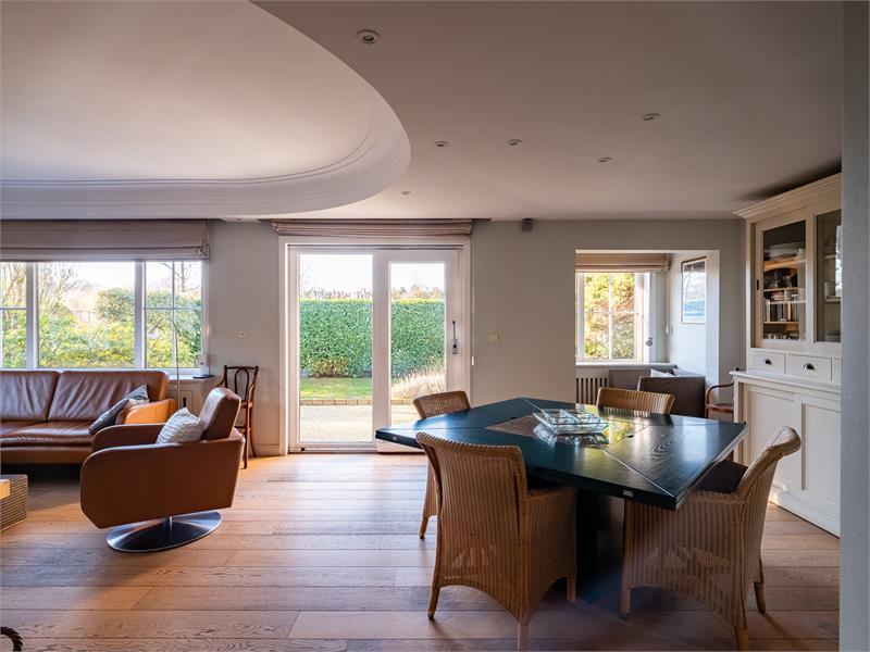 VERKOCHT!! Prachtige, rustig gelegen villa met zwembad 