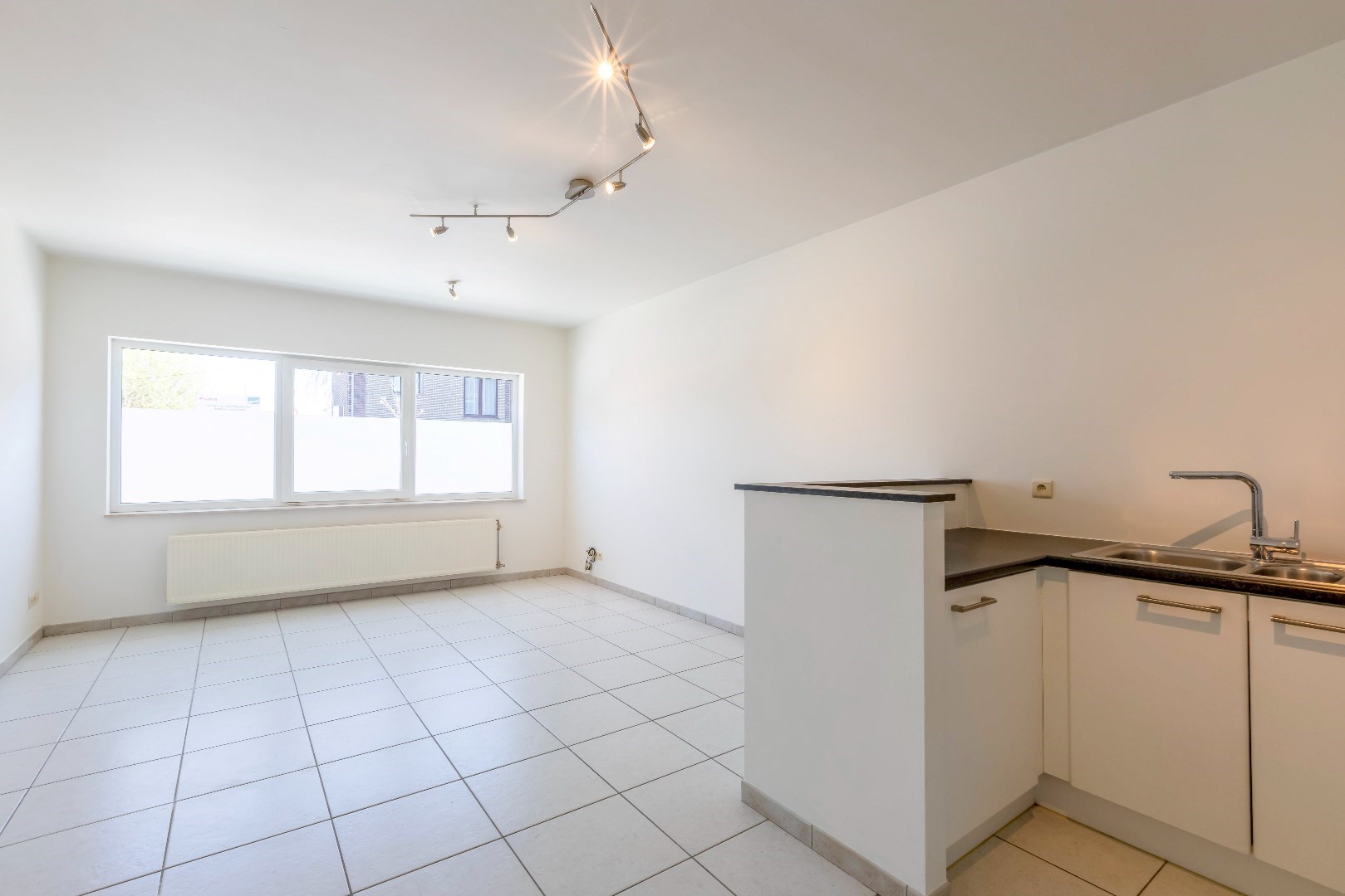 Comfortabel gelijkvloers 1slp. app. nabij het centrum van Sint-Amandsberg 