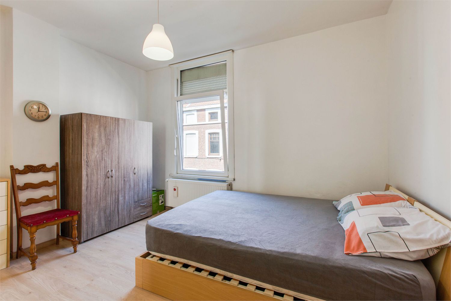 Gerenoveerde, lichtrijke woning in een bruisende buurt 