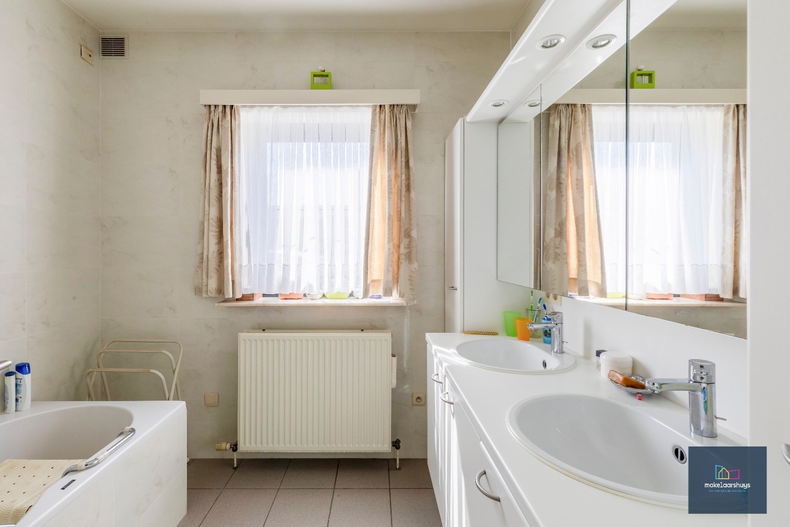Ruime open bebouwing op een gunstige ligging te Drongen 