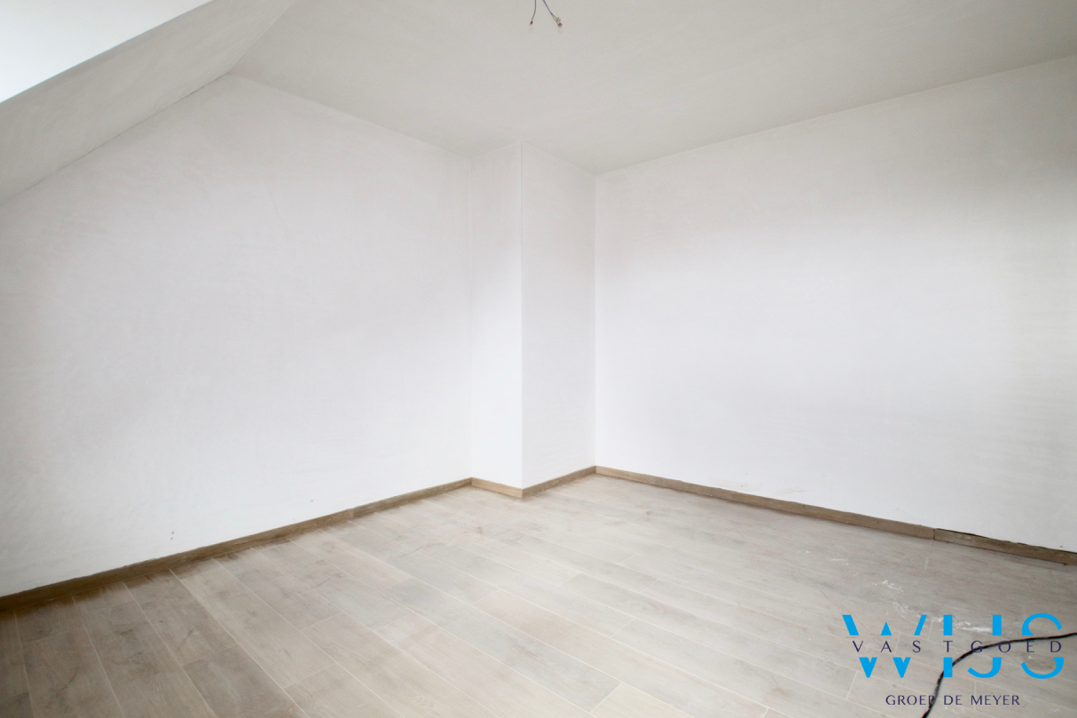 Instapklaar appartement met 2 slaapkamers &amp; terras te ASSENEDE ! 