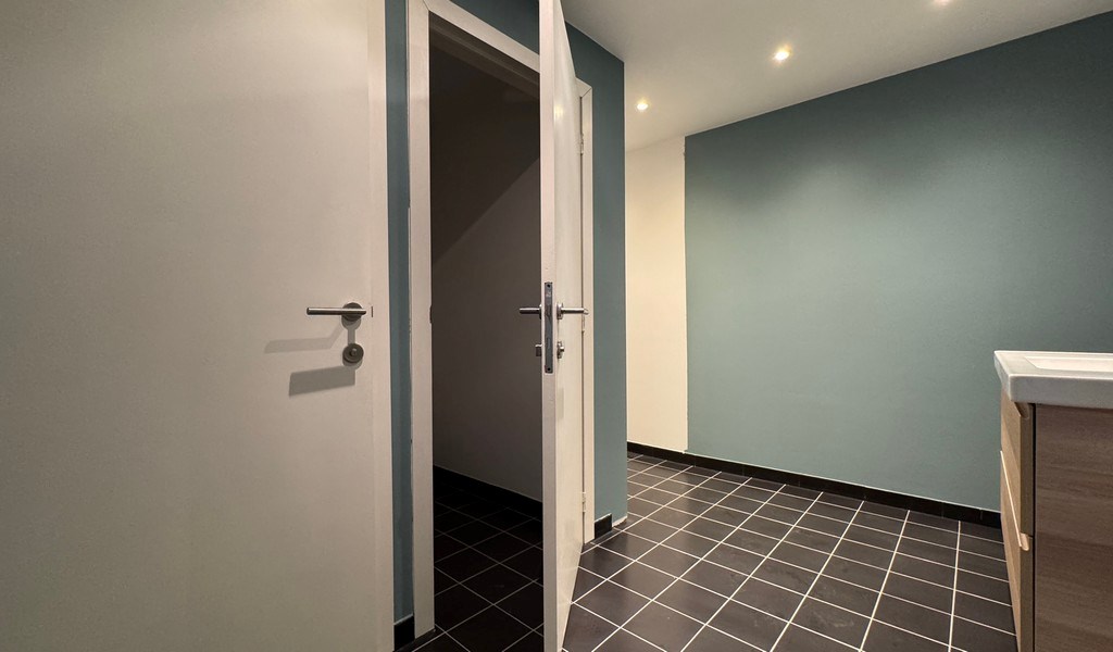 Vernieuwde kantoren te huur vlakbij Eilandje in Antwerpen