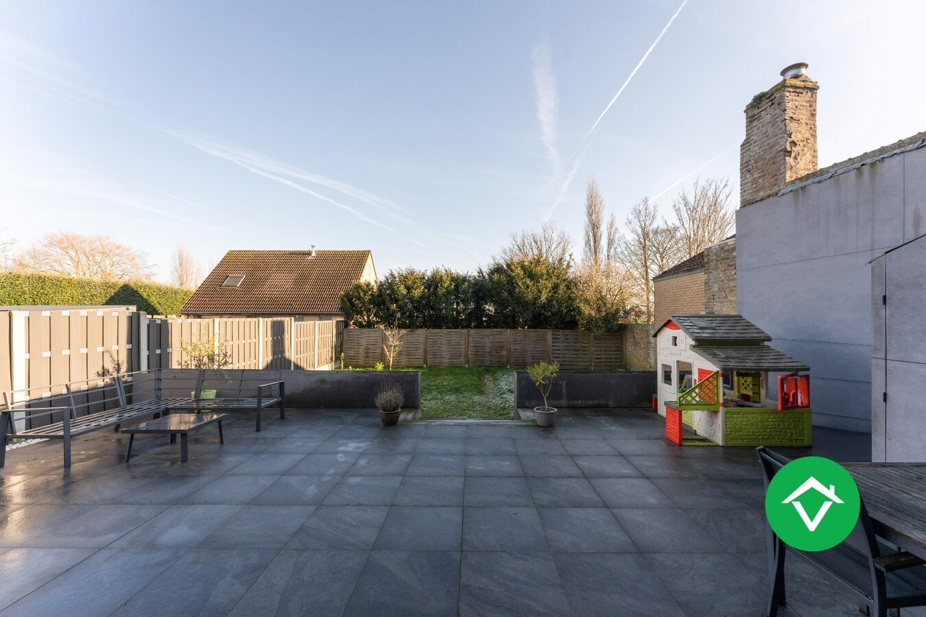 Instapklare, energiezuinige woning met privatieve tuin en garage te Pervijze 