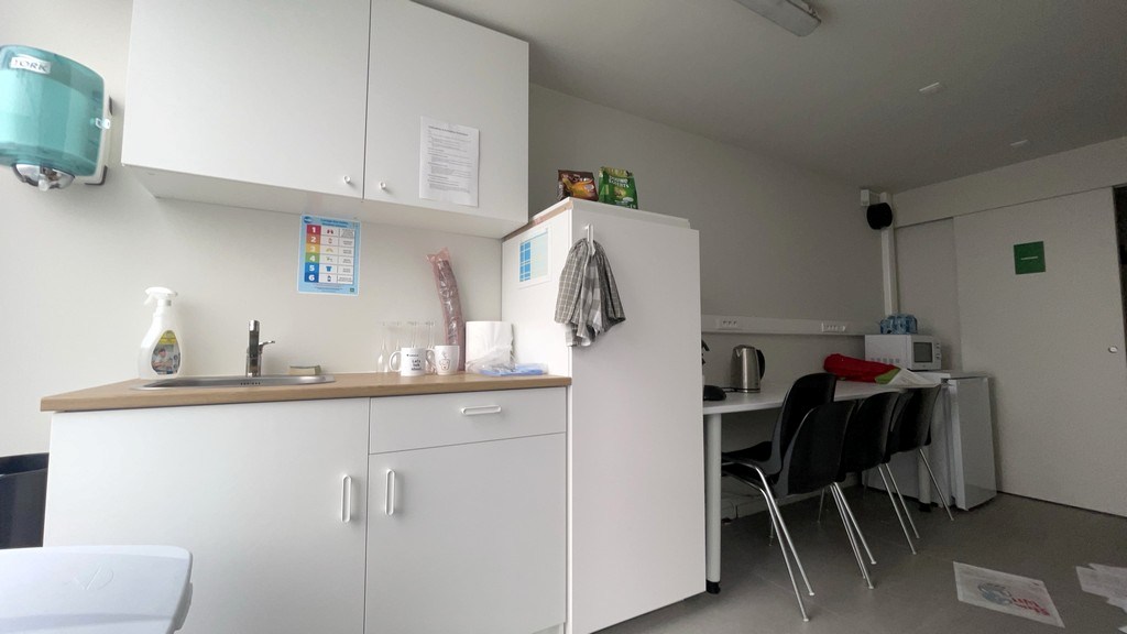 Handelspand te huur aan het Keerdok in Mechelen